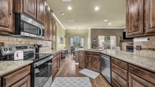 197 Savannah Drive, Weatherford, TX 76087