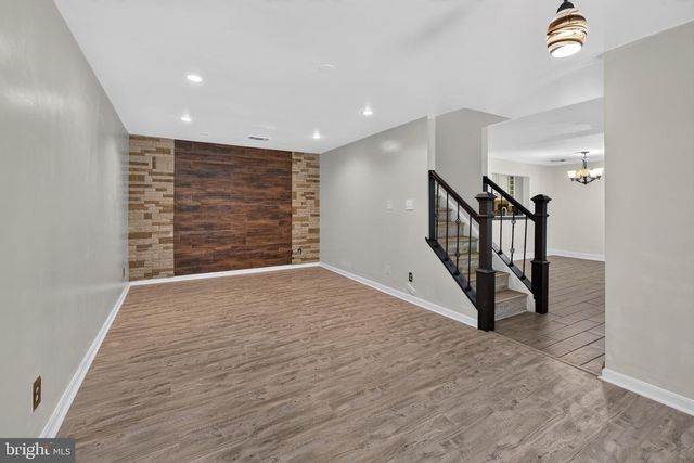 12585 KEMPSTON LN, Woodbridge, VA 22192