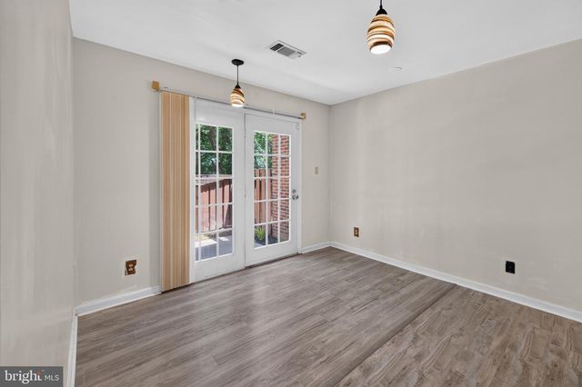 12585 KEMPSTON LN, Woodbridge, VA 22192