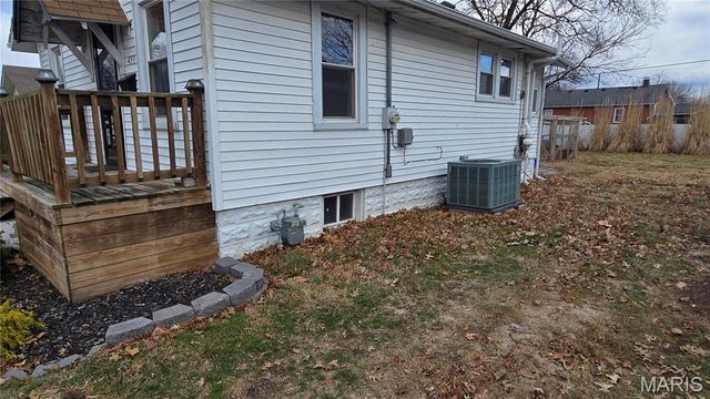 459 Sheridan Street, Bethalto, IL 62010