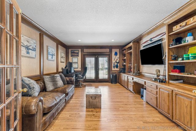 6172 S Marion Avenue, Tulsa, OK 74136