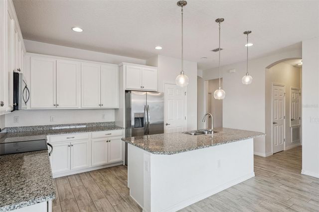 603 PESCARA AVE, Davenport, FL 33837