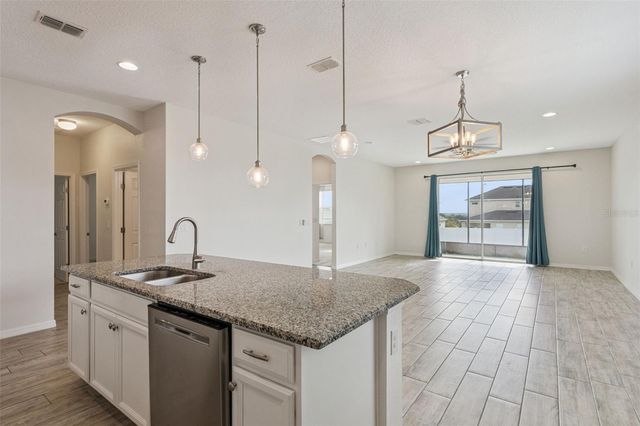 603 PESCARA AVE, Davenport, FL 33837