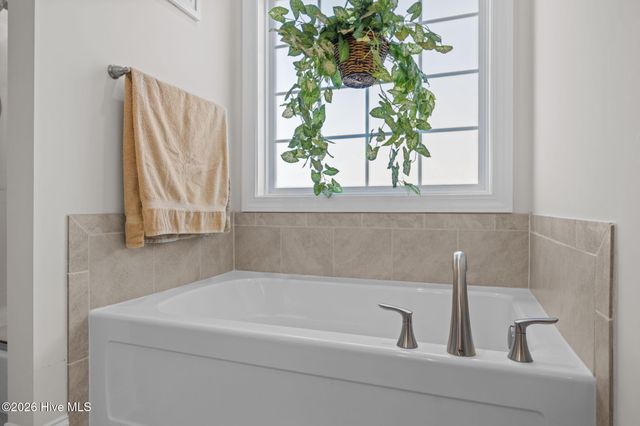 2417 Charity Lane, Winterville, NC 28590