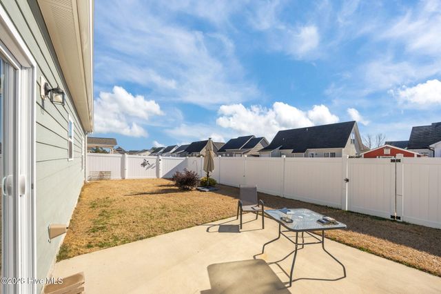 2417 Charity Lane, Winterville, NC 28590