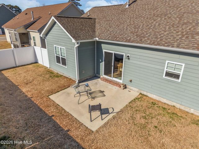 2417 Charity Lane, Winterville, NC 28590