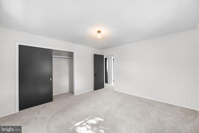 875 E WALNUT ST, Hanover, PA 17331