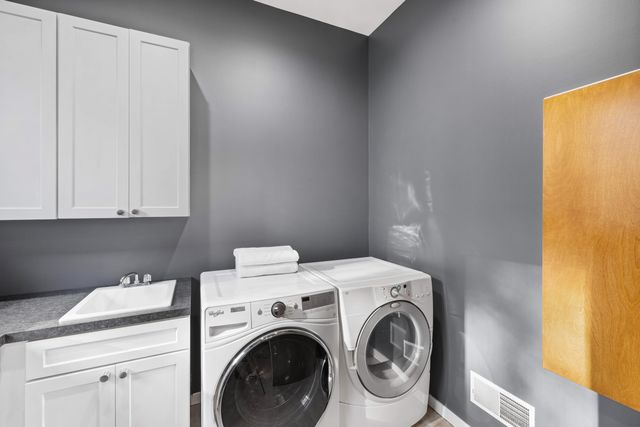 12737 Sanctuary Place, Grand Haven, MI 49417