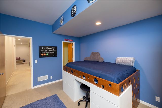 12737 Sanctuary Place, Grand Haven, MI 49417
