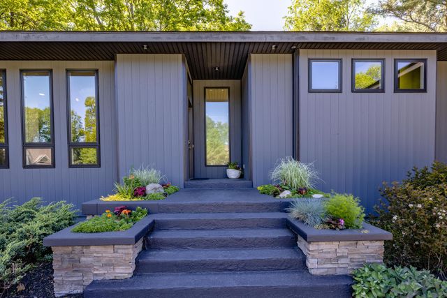 12737 Sanctuary Place, Grand Haven, MI 49417