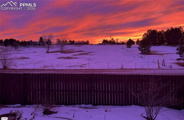 7831 Barraport Drive, Colorado Springs, CO 80908