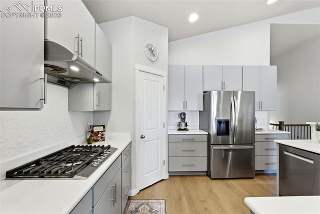 7831 Barraport Drive, Colorado Springs, CO 80908