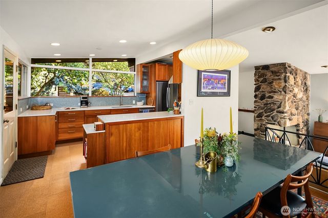 10559 41st Place NE, Seattle, WA 98125