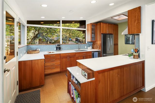 10559 41st Place NE, Seattle, WA 98125