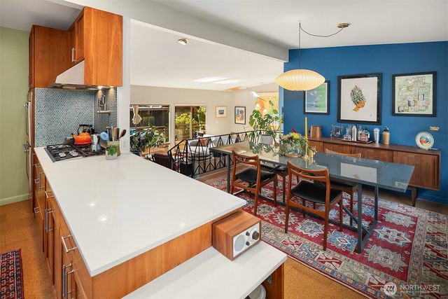 10559 41st Place NE, Seattle, WA 98125