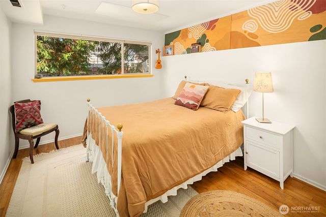10559 41st Place NE, Seattle, WA 98125