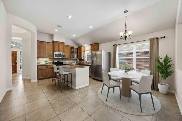 21487 Rose Mill Drive, Kingwood, TX 77339