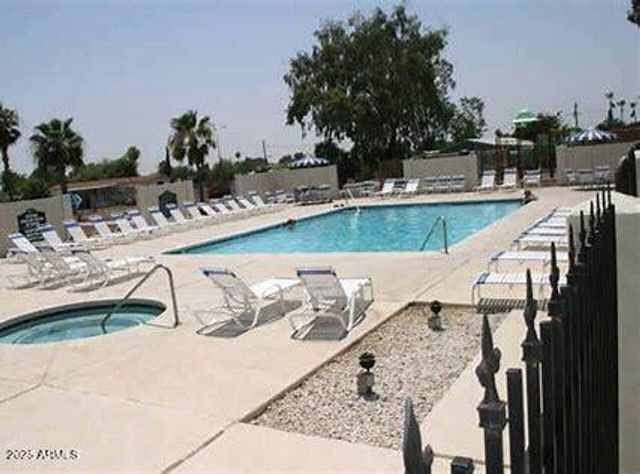 9431 E CORALBELL Avenue 10, Mesa, AZ 85208