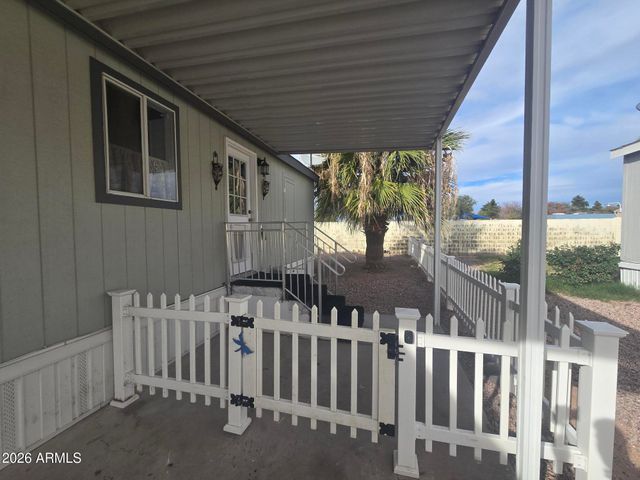 9431 E CORALBELL Avenue 10, Mesa, AZ 85208