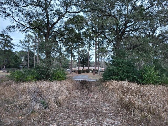 10840 Wisteria Street, Irvington, AL 36544