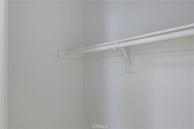 12310 Burbank 13, Los Angeles, CA 91607