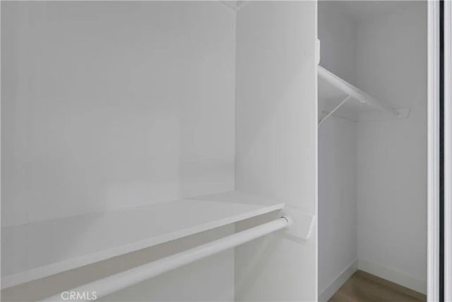 12310 Burbank 13, Los Angeles, CA 91607