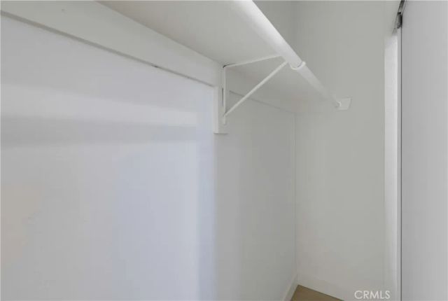 12310 Burbank 13, Los Angeles, CA 91607