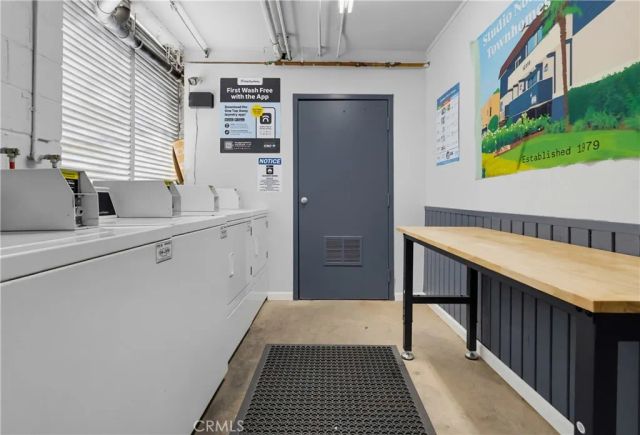12310 Burbank 13, Los Angeles, CA 91607