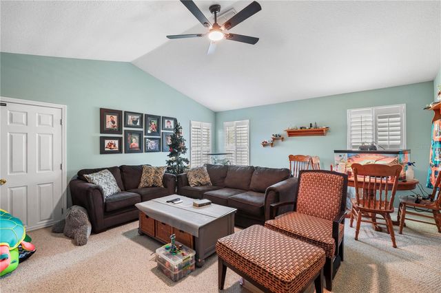 6215 BOBBY JONES COURT, Palmetto, FL 34221