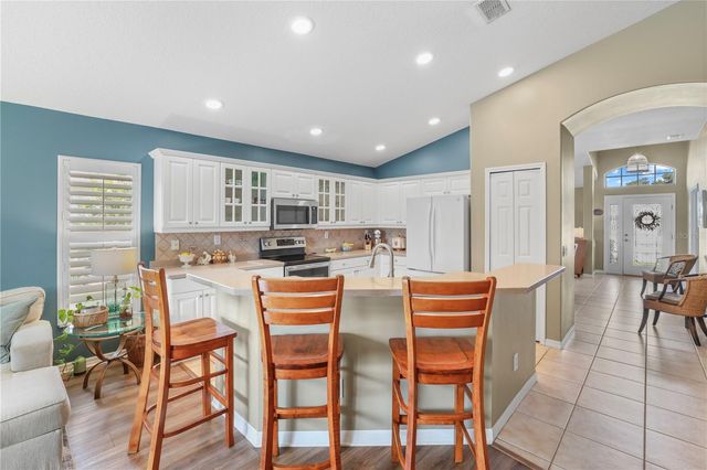 6215 BOBBY JONES COURT, Palmetto, FL 34221
