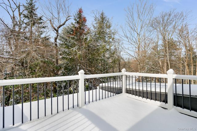 104 S Quaker Lane, Hyde Park, NY 12538