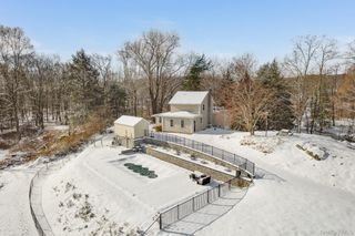 104 S Quaker Lane, Hyde Park, NY 12538