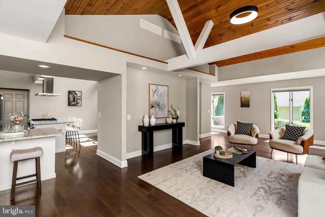 90 HOOVER AVE, Lawrence Township, NJ 08648