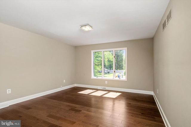 90 HOOVER AVE, Lawrence Township, NJ 08648