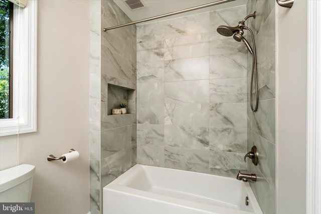 90 HOOVER AVE, Lawrence Township, NJ 08648