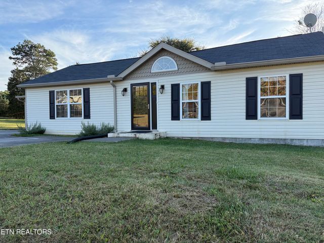 2117 Grey Ridge Rd, Maryville, TN 37801
