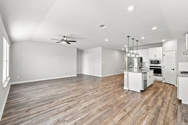 10258 Juniper Oaks, Boerne, TX 78006