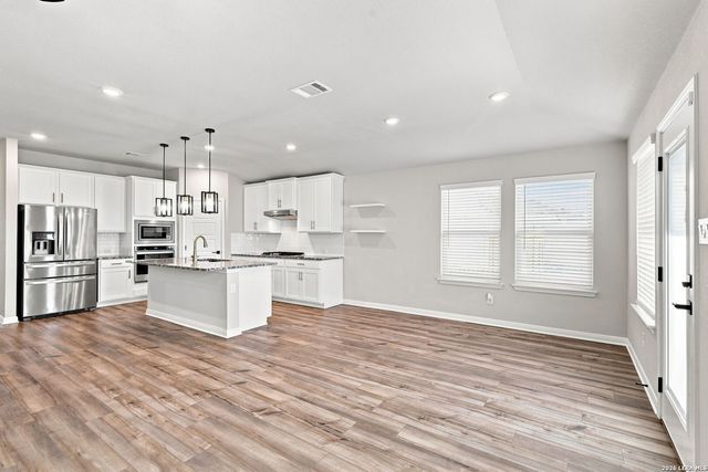10258 Juniper Oaks, Boerne, TX 78006