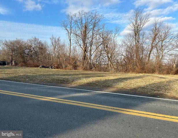 895 MARL PIT RD, Middletown, DE 19709