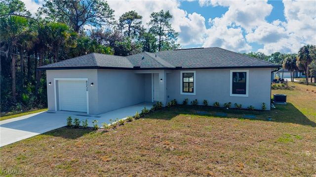 8050 Sherwood CIR, Labelle, FL 33935