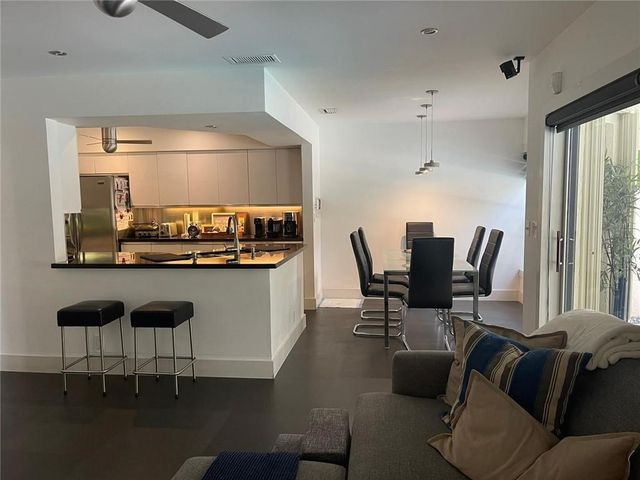 21723 Club Villa Terrace, Boca Raton, FL 33433