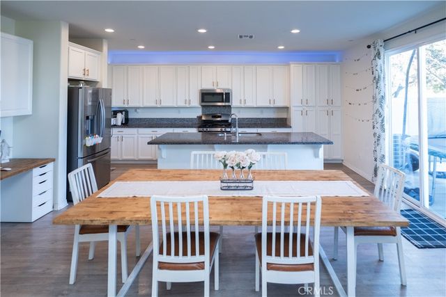 17693 Bittermint, San Bernardino, CA 92407