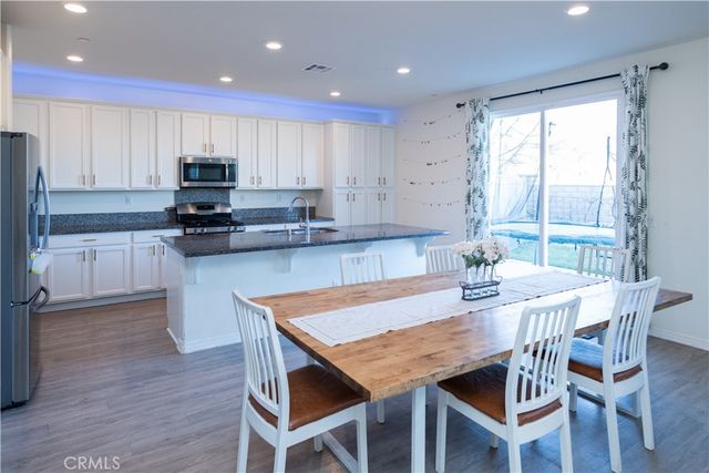 17693 Bittermint, San Bernardino, CA 92407