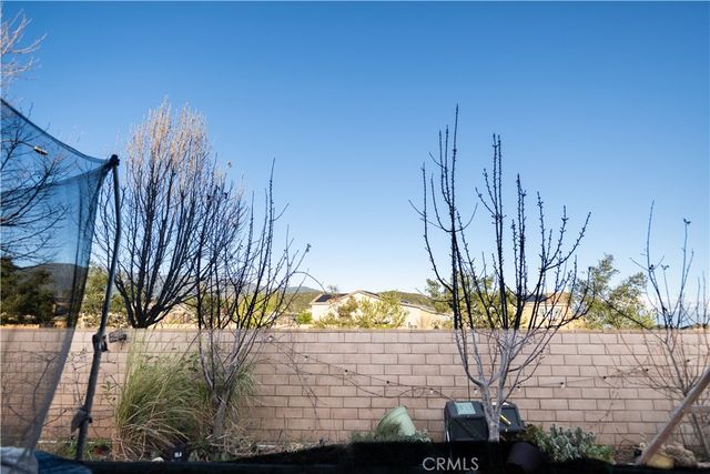 17693 Bittermint, San Bernardino, CA 92407