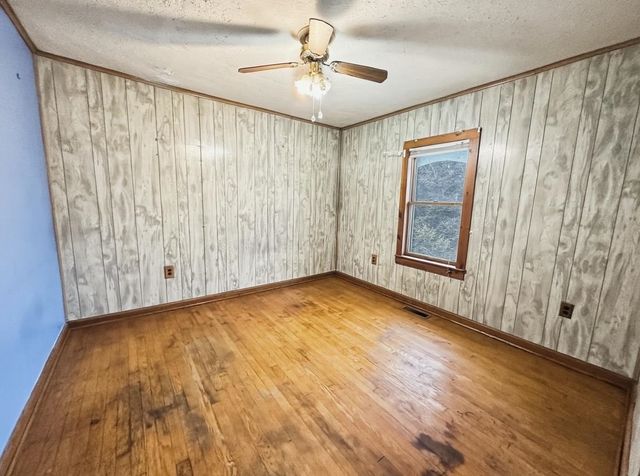 10140 Teays Valley Road, Scott Depot, WV 25560