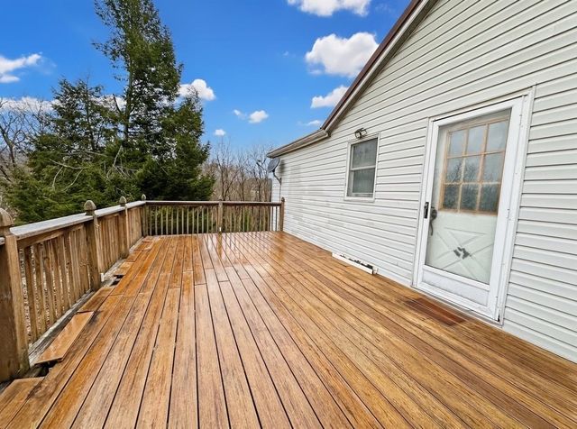 10140 Teays Valley Road, Scott Depot, WV 25560