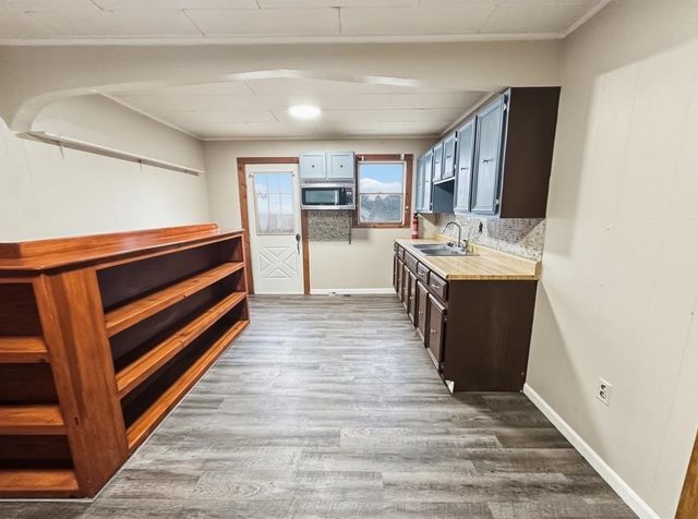 10140 Teays Valley Road, Scott Depot, WV 25560