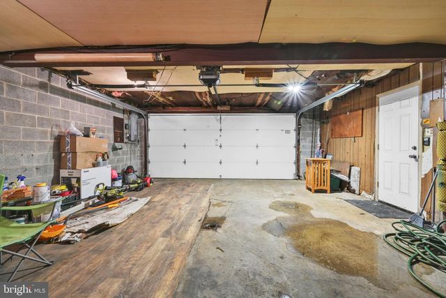 729 LITITZ RD, Manheim, PA 17545