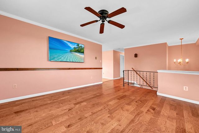 729 LITITZ RD, Manheim, PA 17545