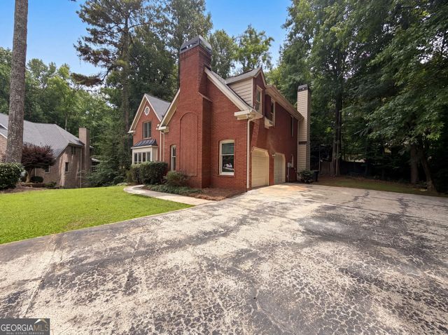 644 Laurel Wood Drive SW, Marietta, GA 30064